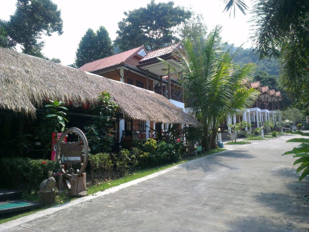 Banphu Kohchang Koh Chang Exteriör bild